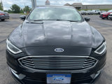Used 2017 Ford Fusion SE w/ Fusion SE Technology Package image 3