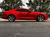 Used 2019 Chevrolet Camaro LT image 4