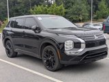 Used 2023 Mitsubishi Outlander SE Black Edition image 2