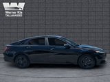 Used 2023 Hyundai Elantra SEL image 4