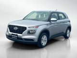 Used 2024 Hyundai Venue SE image 2