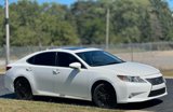 Used 2013 Lexus ES 350 w/ Luxury Pkg image 3