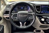 Used 2022 Chrysler Pacifica Touring-L w/ Uconnect Theater Family Group image 5
