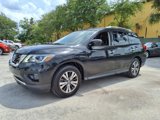 Used 2020 Nissan Pathfinder SV image 3