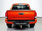 Used 2017 Toyota Tacoma TRD Sport image 6