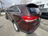 Used 2016 Kia Sorento LX image 2