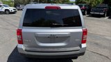 Used 2017 Jeep Patriot Latitude image 4