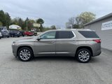 Used 2019 Chevrolet Traverse Premier image 2