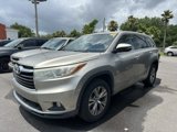 Used 2016 Toyota Highlander Plus image 2