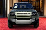 Used 2020 Land Rover Defender 110 HSE image 3
