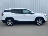 Used 2024 GMC Terrain SLE image 4