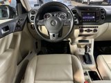 Used 2016 Volkswagen Tiguan SEL image 2