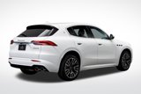 New 2025 Maserati Grecale GT image 5