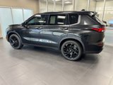 Used 2024 Mitsubishi Outlander SE image 3