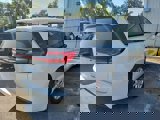 Used 2023 Chrysler Pacifica Touring-L image 4