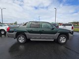Used 2002 Chevrolet Avalanche 4x4 w/ Off-Road Suspension Pkg image 3