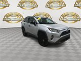 Used 2020 Toyota RAV4 XLE image 5