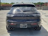 Certified 2023 Porsche Macan Turbo image 5