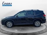 Used 2021 Subaru Forester Premium image 2