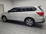 Used 2019 Nissan Pathfinder S image 3