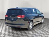 Used 2022 Chrysler Voyager LX image 4