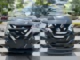 Used 2021 Nissan Rogue Sport SV image 2