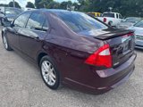Used 2011 Ford Fusion SEL image 4