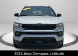 Used 2024 Jeep Compass Latitude w/ Convenience Group image 2