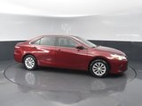 Used 2017 Toyota Camry image 3