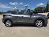 New 2025 Nissan Kicks Play S image 5