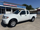 Used 2016 Nissan Frontier SV image 2