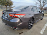 Used 2018 Toyota Camry SE image 5