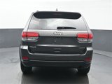 Used 2020 Jeep Grand Cherokee Laredo image 4