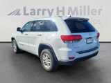 Used 2018 Jeep Grand Cherokee Laredo image 3
