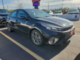 Used 2023 Kia Forte LXS w/ LXS Technology Package image 2