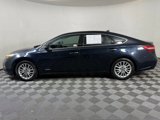 Used 2018 Toyota Avalon Limited image 3