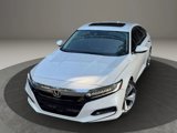Used 2018 Honda Accord Touring image 2