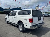 Used 2005 Nissan Titan LE w/ (U01) Nissan Navigation Pkg image 5