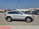Used 2011 Jeep Grand Cherokee Laredo image 2