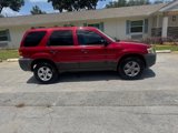 Used 2005 Ford Escape XLT image 2