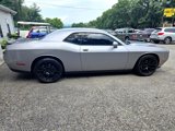 Used 2015 Dodge Challenger SXT image 6