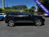 Used 2011 Volkswagen Touareg TDI image 4