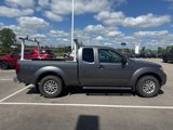 Used 2019 Nissan Frontier SV image 3