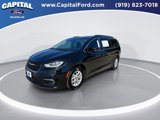 Used 2022 Chrysler Pacifica Touring-L image 4