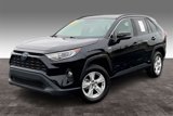 Used 2020 Toyota RAV4 XLE image 2