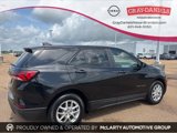 Used 2022 Chevrolet Equinox LS w/ LS Convenience Package image 4