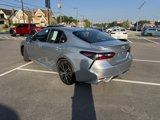 Used 2022 Toyota Camry SE image 3