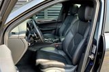 Certified 2022 Porsche Macan image 5