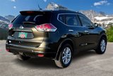 Used 2016 Nissan Rogue SV w/ SV Premium Package image 2