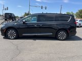 Used 2023 Chrysler Pacifica Limited image 4